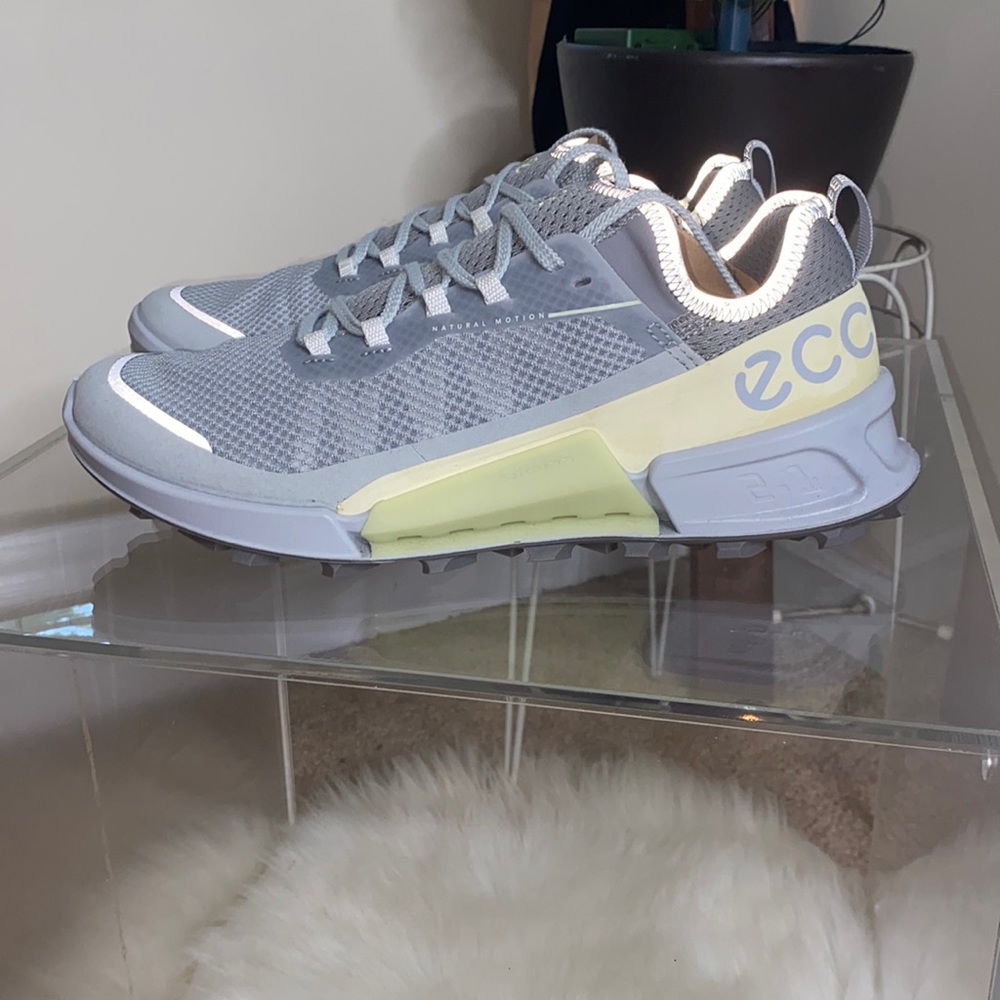 ECCO BIOM 20